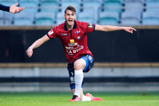 Örgrytes Johan Hammar reagerar