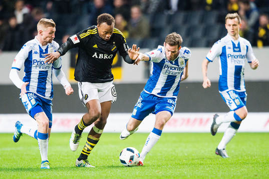 IFK Göteborgs Sebastian Eriksson och Emil Salomonsson