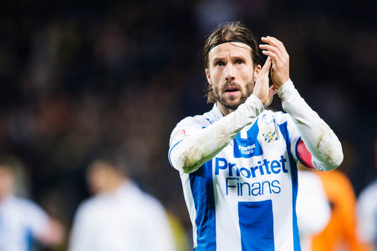 IFK Göteborgs Mattias Bjärsmyr tackar publiken
