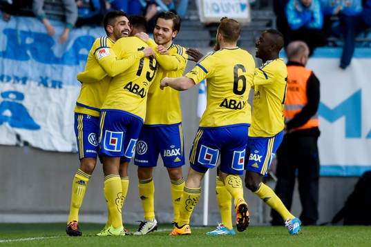 Sundsvalls Noah Sonko Sundberg jublar