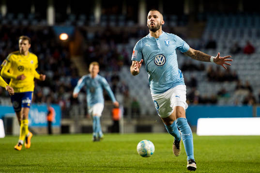 Malmö FFs Guillermo Molins deppar
