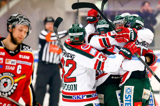 Frölundas Mats Rosseli Olsen jublar