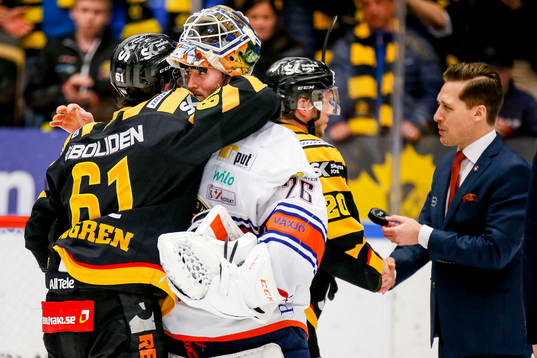 Växjös målvakt Stefan Steen  deppar