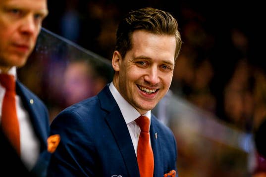 Växjös tränare Sam Hallam