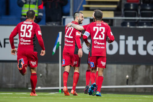 Östersunds spelare jublar