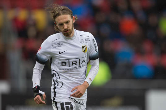 Häckens Simon Sandberg jublar