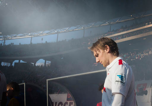 Emil Forsberg gör spelarentré på Red Bull Arena  innan