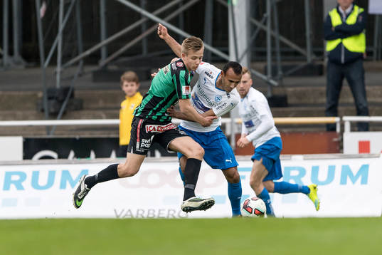 Varbergs Ivan Näsberg och Värnamos Issam Jebali