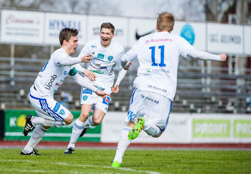 Umeås Jens Sjöström jublar