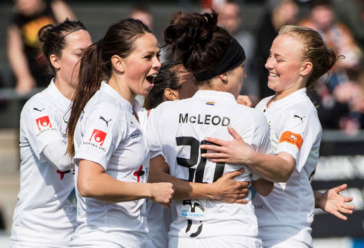 Rosengårds Sara Björk Gunnarsdottir jublar med