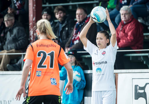 Rosengårds Alexandra Riley mot Kristianstads Lisa Karlsson