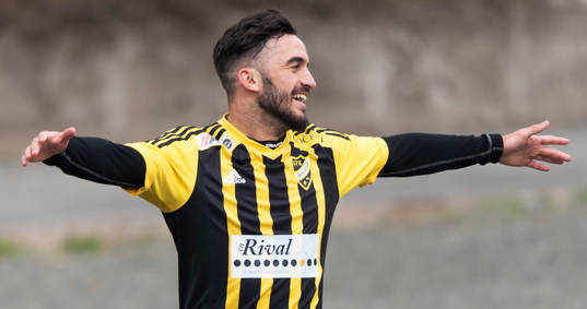 IFK Hässleholms Florent Stagova har gjort 1-0 i matchen i
