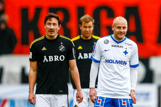 s Stefan Ishizaki och Norrköpings Daniel Sjölund