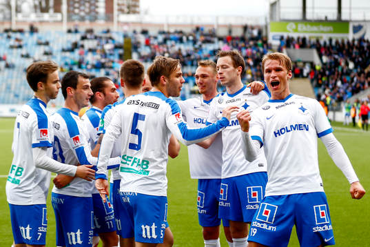 Norrköpings Sebastian Andersson jublar