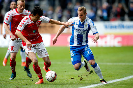 Kalmars Emin Nouri och IFK Göteborgs Gustav Engvall