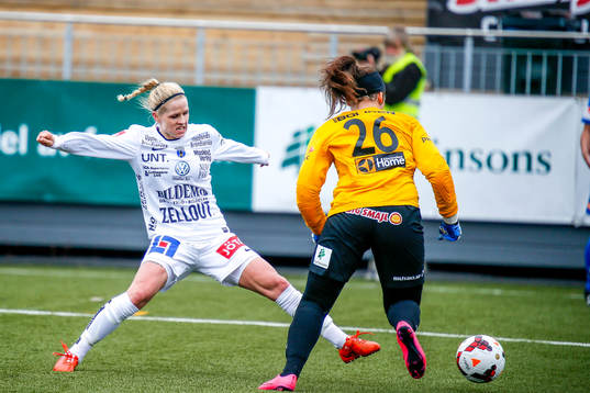 Sunnanås målvakt Lovisa Koss