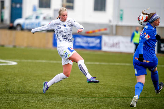 Sunnanås Ashley Nicol