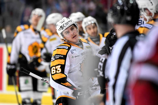 Skellefteås Sebastian Aho jublar