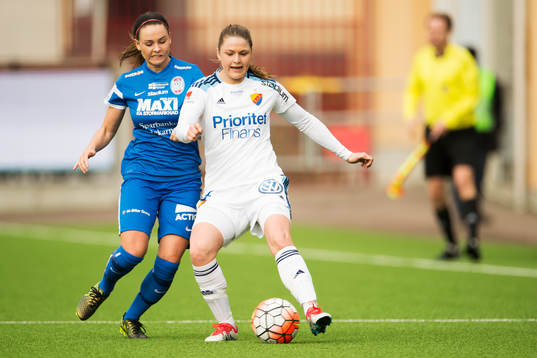 Djurgårdens Kim Sundlöv och Eskilstunas Emma Jansson i