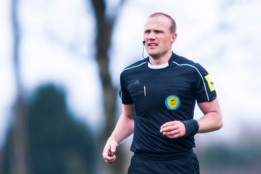 Domare Patrik Eriksson