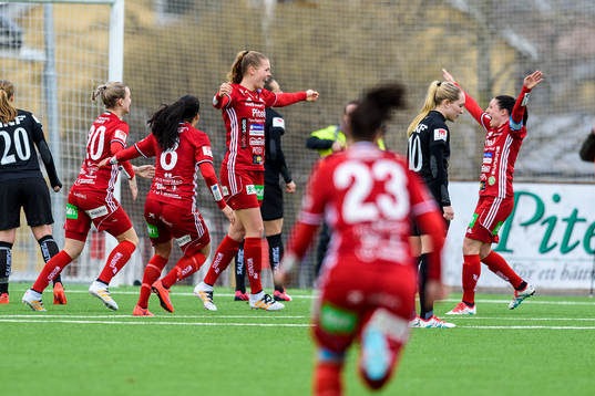 Piteås Nina Jakobsson jublar