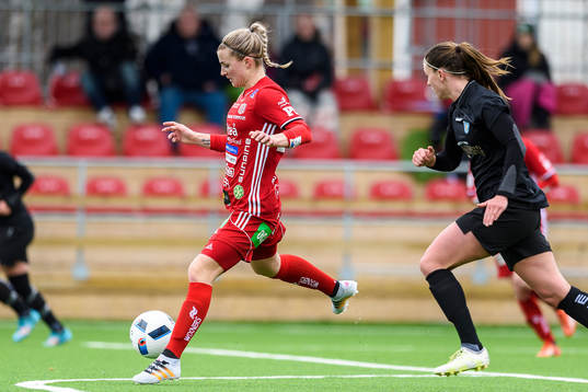 s Pauline Hammarlund