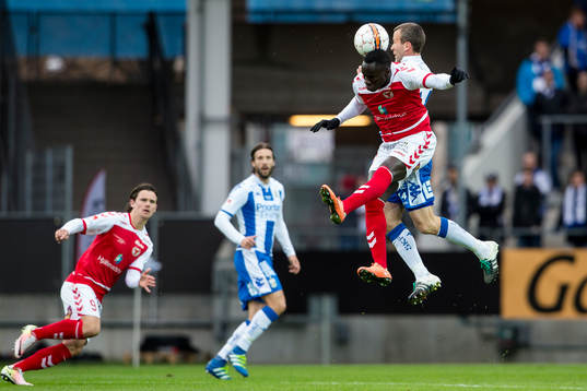 Kalmars Papa Alioune Diouf mot IFK Göteborgs Hjalmar