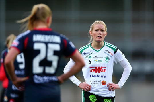 Mallbackens Clara Alm deppar