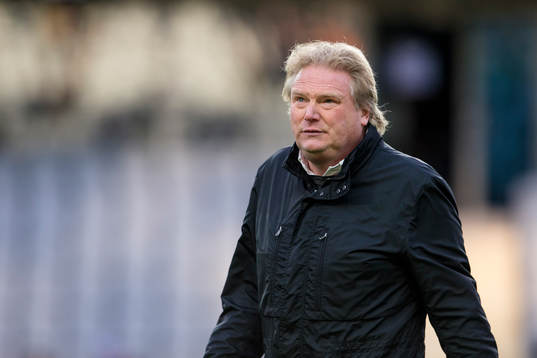 IFK Göteborgs tränare Jörgen Lennartsson deppar