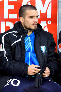 Malmö FFs Vladimir Rodic på bänken
