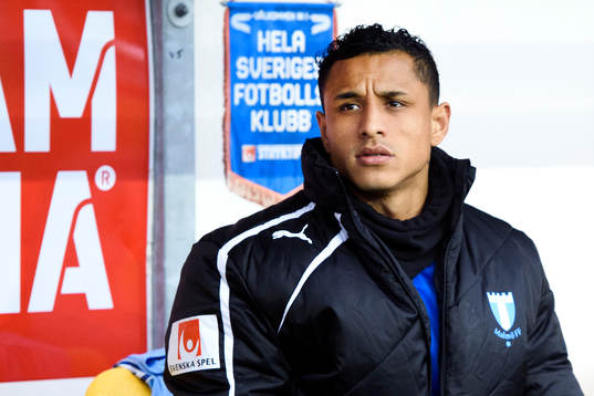 Malmö FFs Yoshimar Yotún på bänken