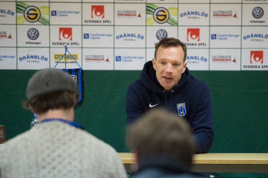 Sirius tränare Kim Bergstrand deppar