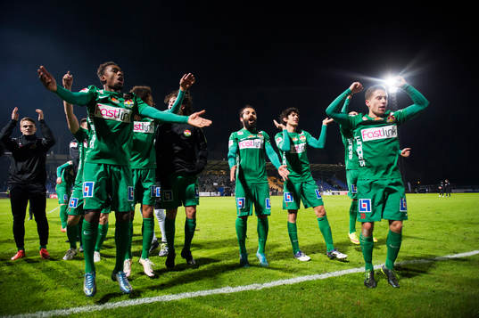 Dalkurds spelare jublar