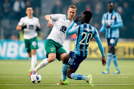 Hammarbys Erik Israelsson och Djurgårdens Sam Johnson
