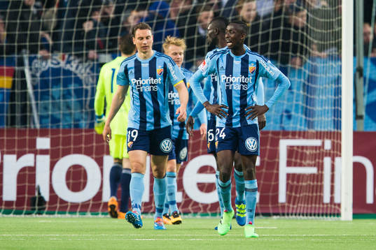 Djurgårdens Marcus Hansson och Philana Tinotenda Kadewere