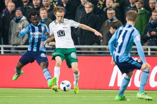 Djurgårdens Amadou Jawo och Hammarbys Fredrik Torsteinbö
