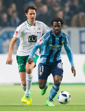 Hammarbys Philip Haglund steget bakom Djurgårdens Amadou