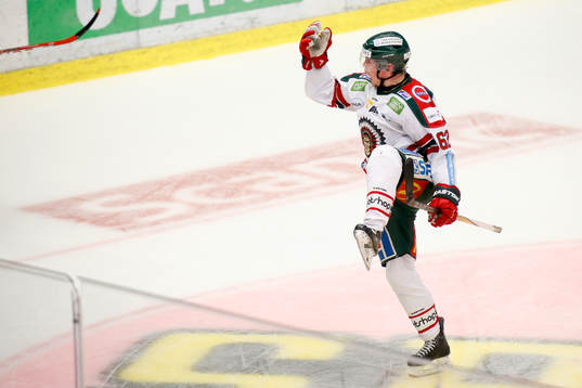 Frölundas Artturi Lehkonen jublar
