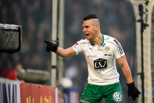 Hammarbys Alexssander Medeiros de Azeredo jublar mot