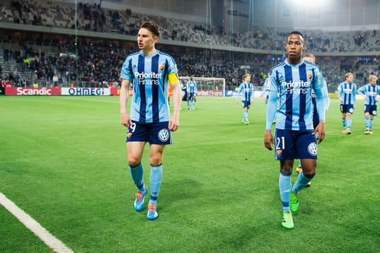 Djurgårdens Marcus Hansson och Mihlali Mabhuti Mayambela
