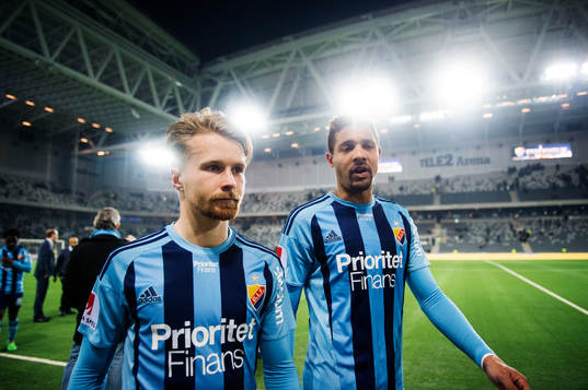 Djurgårdens Jacob Une Larsson och Mathias Ranegie deppar