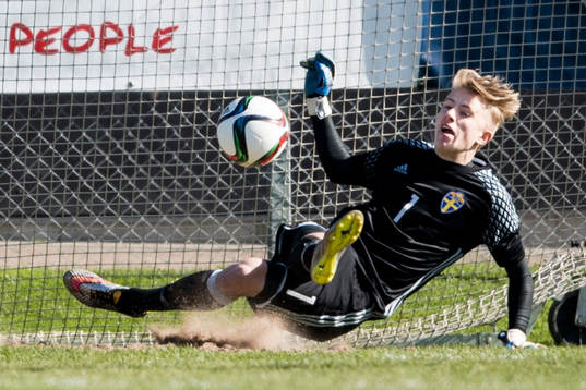 Sveriges målvakt Jonathan Johnsson