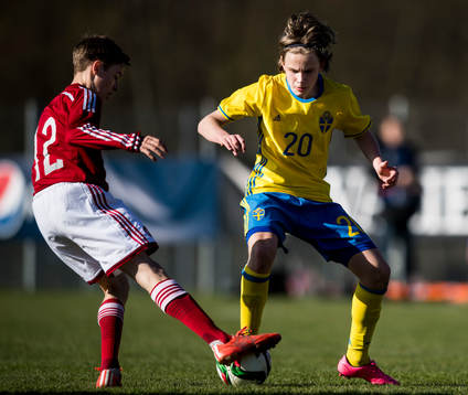 Danmarks Jonas Rosfeldt och Sveriges Oscar Pettersson