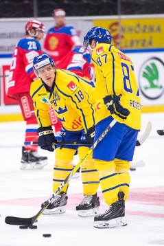 Sveriges Mikael Backlund och Robert Rosén samtalar