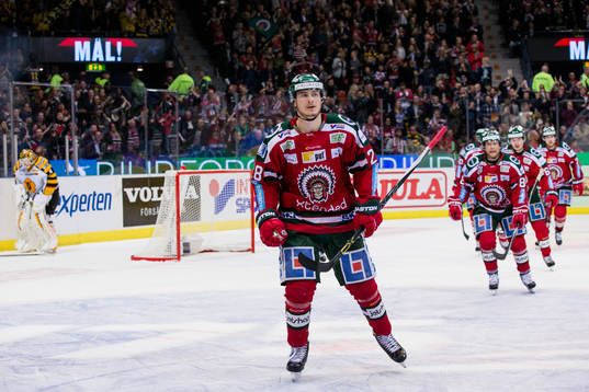 Frölundas Johan Sundström jublar