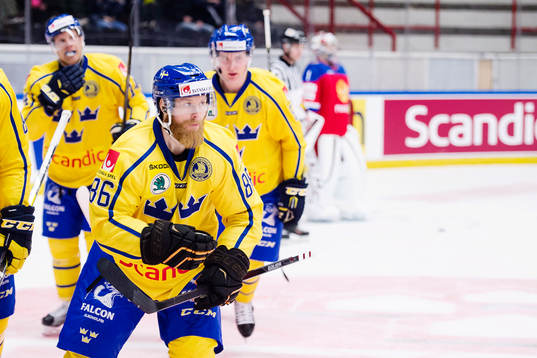 Sveriges Linus Klasen jublar