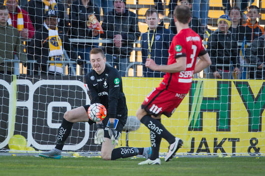 Norrköpings målvakt Andreas Vaikla