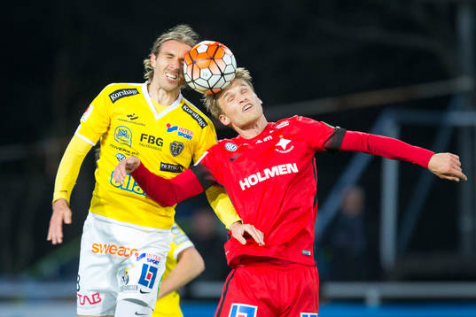 Falkenbergs Tobias Karlsson och Norrköpings Sebastian