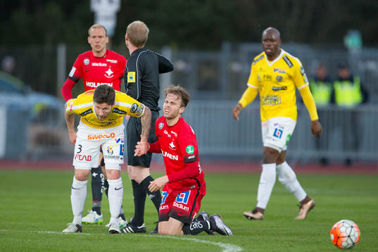 Falkenbergs Tibor Joza och Norrköpings Andreas Blomqvist