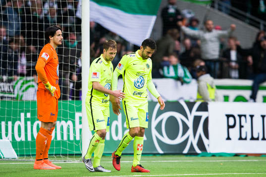 Jönköpings målvakt Damir Mehic, Tom Siwe och André